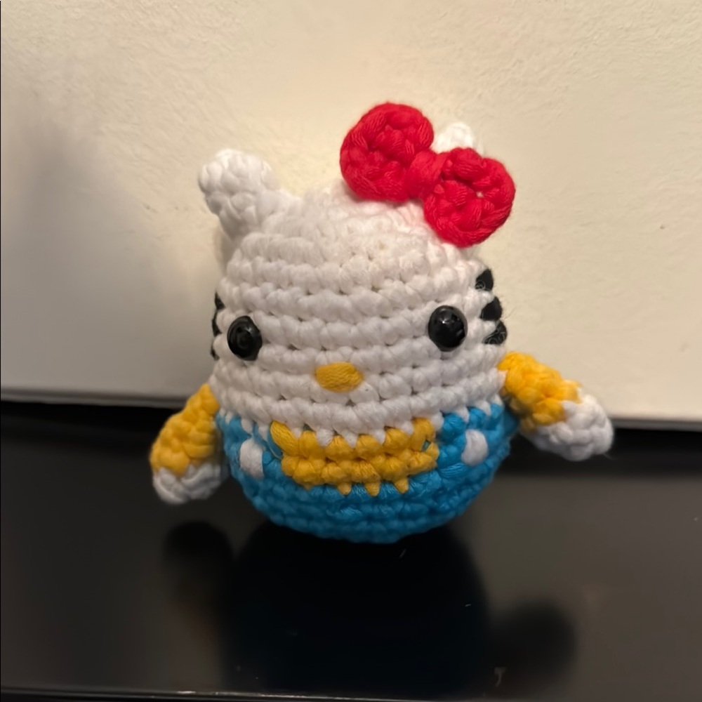 The Woobles Hello Kitty